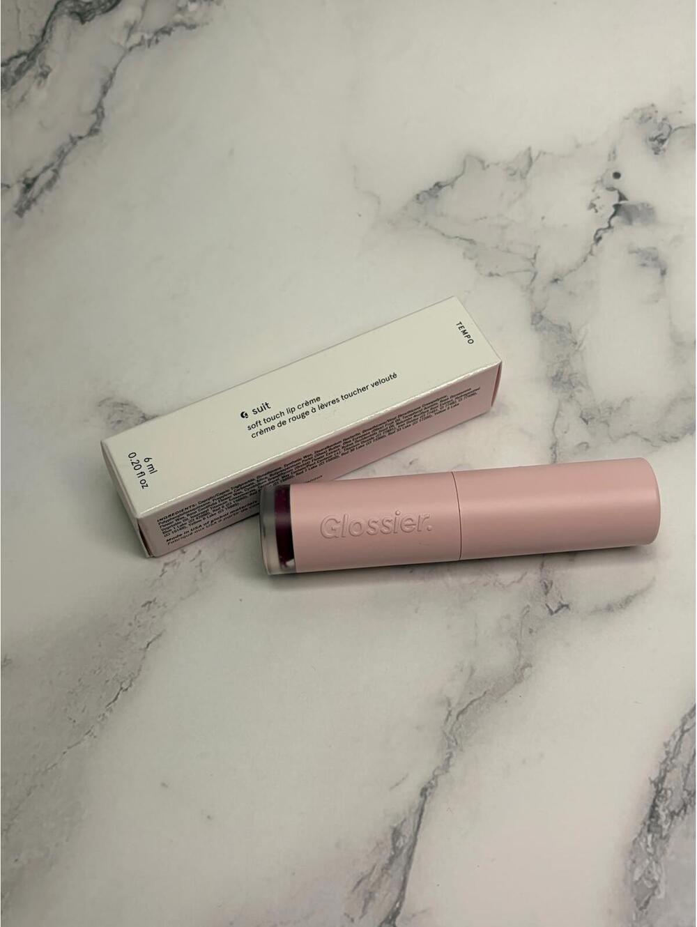 NEW Glossier G Suit‎ Soft Touch Lip Creme Tempo